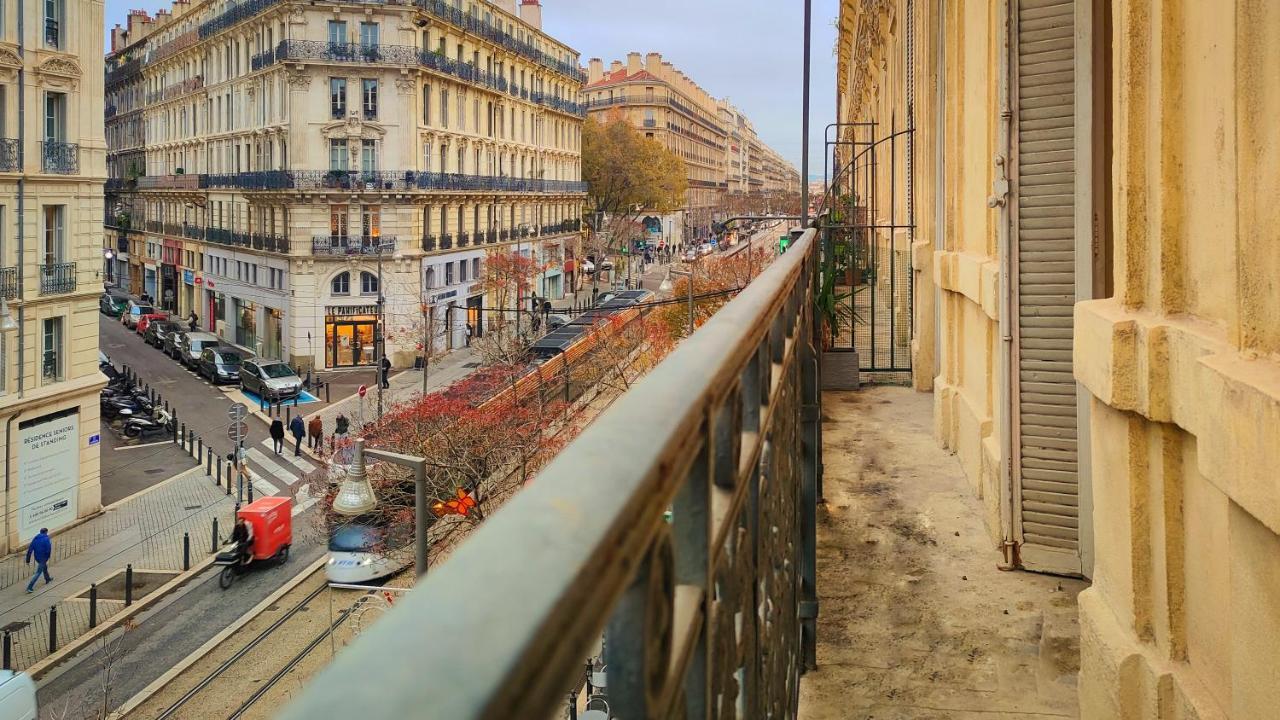 Appartemment Rue De La Republique, Joli Et Moderne Au Coeur Du Centre Marselha Exterior foto